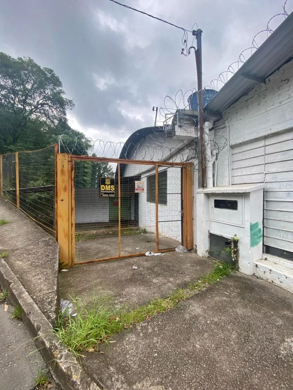 BENTOALVES aluga pavilhão com 800 metros quadrados no bairro São Leopoldo - Caxias do Sul 