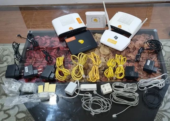 6un Modem e Roteador + 3 receptores de TV - Foto 6