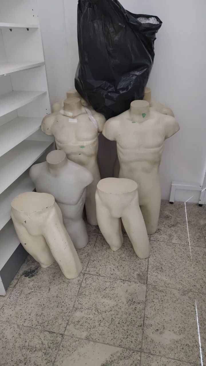 Manequins Masculinos para Vitrine - Ótimo estado - Foto 4