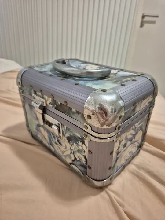 Maleta de Maquiagem com Espelho - Foto 2