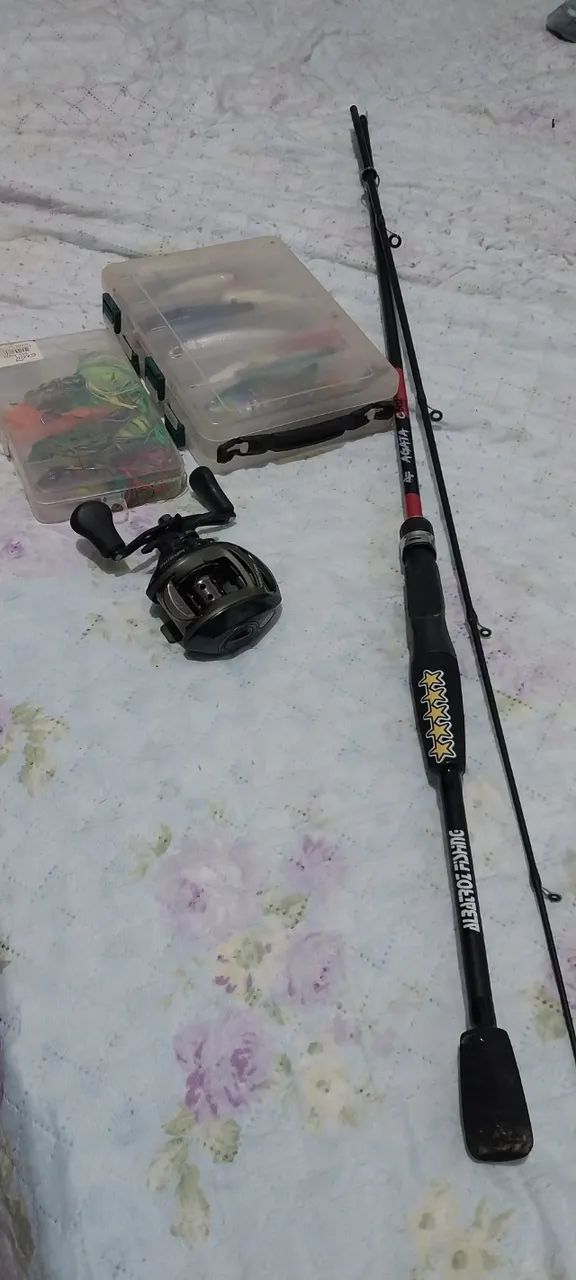 Produtos pesca carretilha marine Sport vara carbono e cerca de 18 iscas  - Foto 6