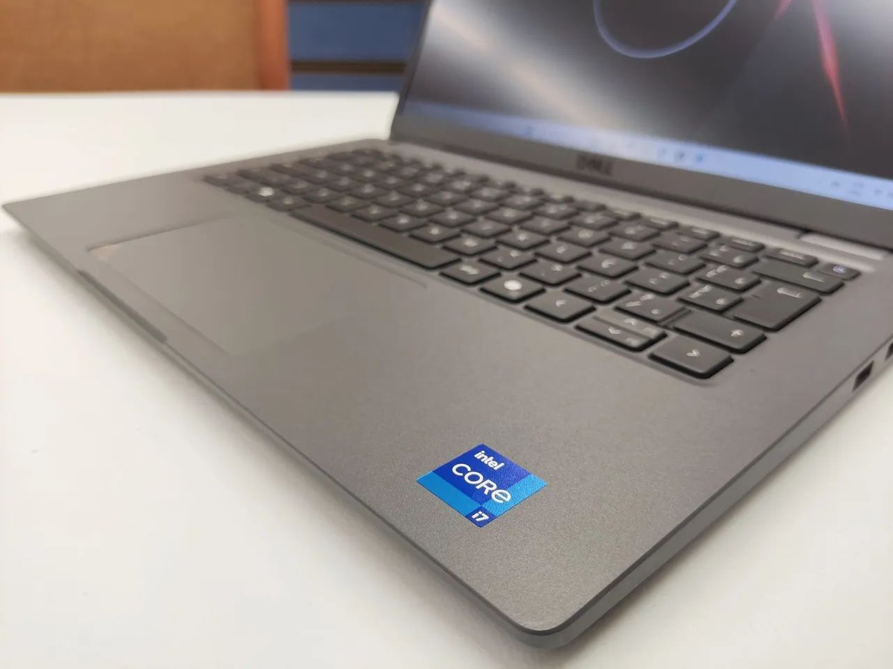 NOTEBOOK DELL I7 13° GERAÇÃO/ 32GB DE RAM/ TECLADO RETRO ILUMINADO+ LEITOR BIOMÉTRICO  - Foto 4
