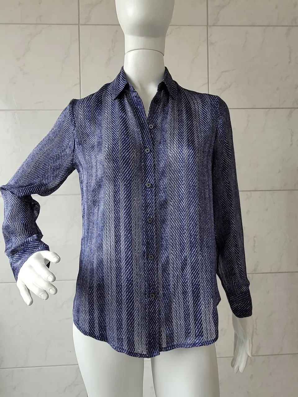 Linda camisa Banana Republic.
