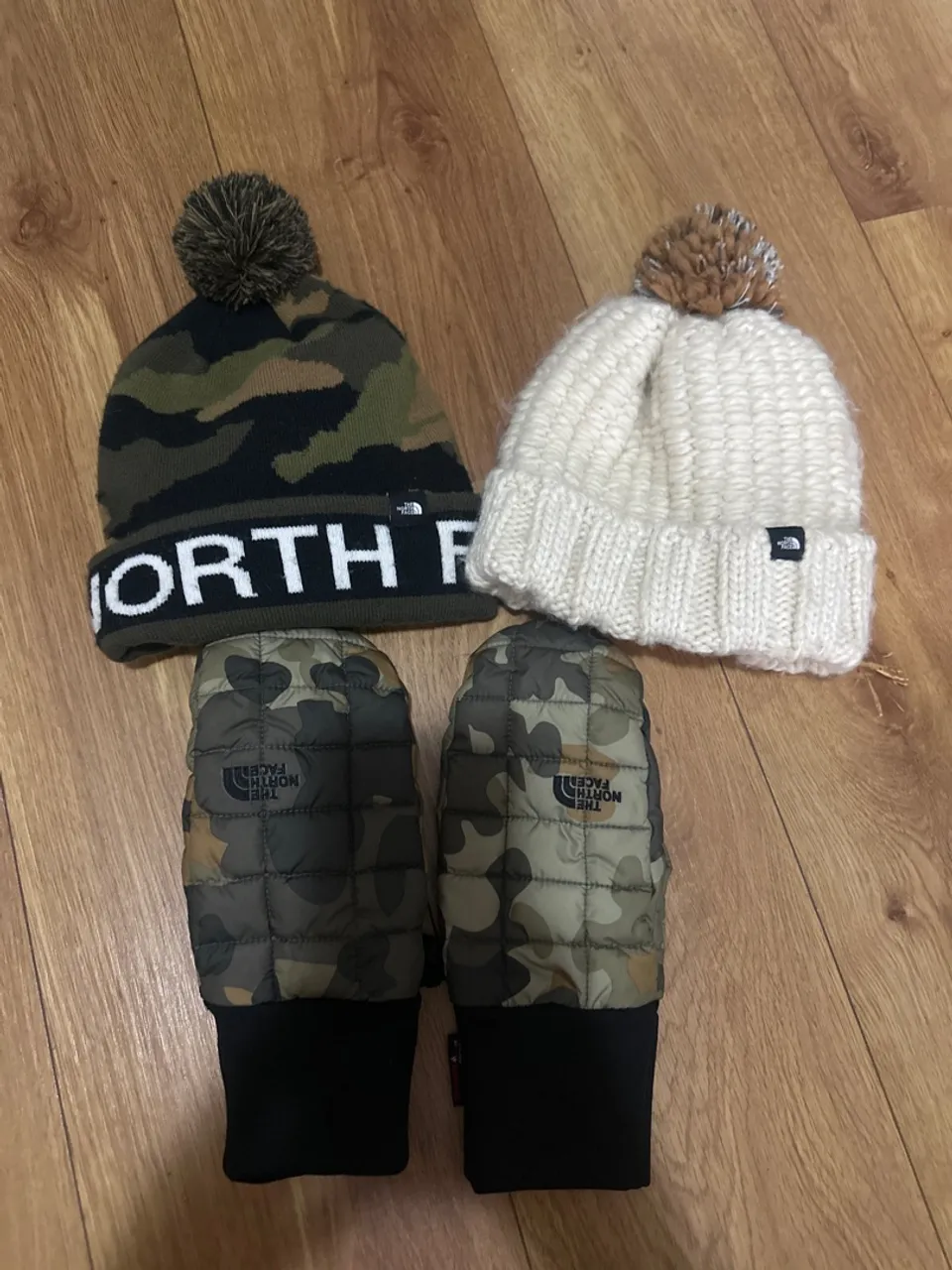 Kit Inverno The North Face - Gorro e Luvas