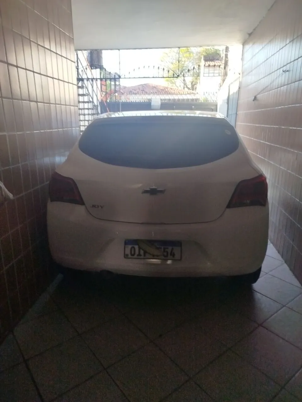 Aluga-se veículos.