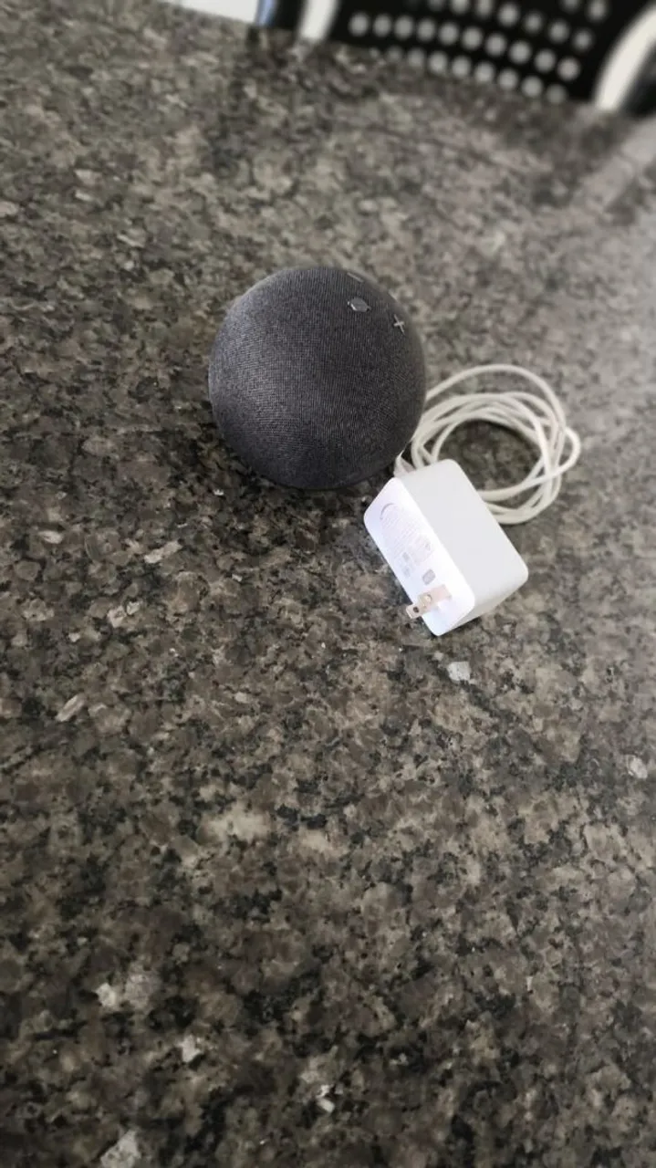 Amazon Echo Dot 5ª Geração - Smart Speaker