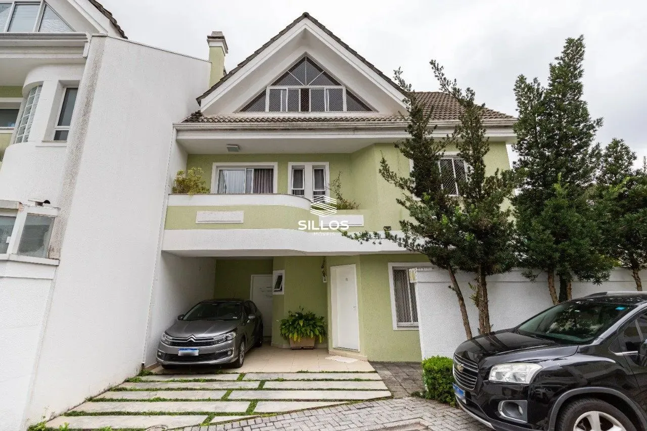 Sobrado à venda com 4 quartos no Jardim das Américas em Curitiba