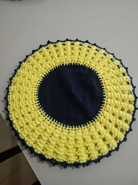 Jogo Americano Crochê Amarelo e azul marinho. - Foto 2