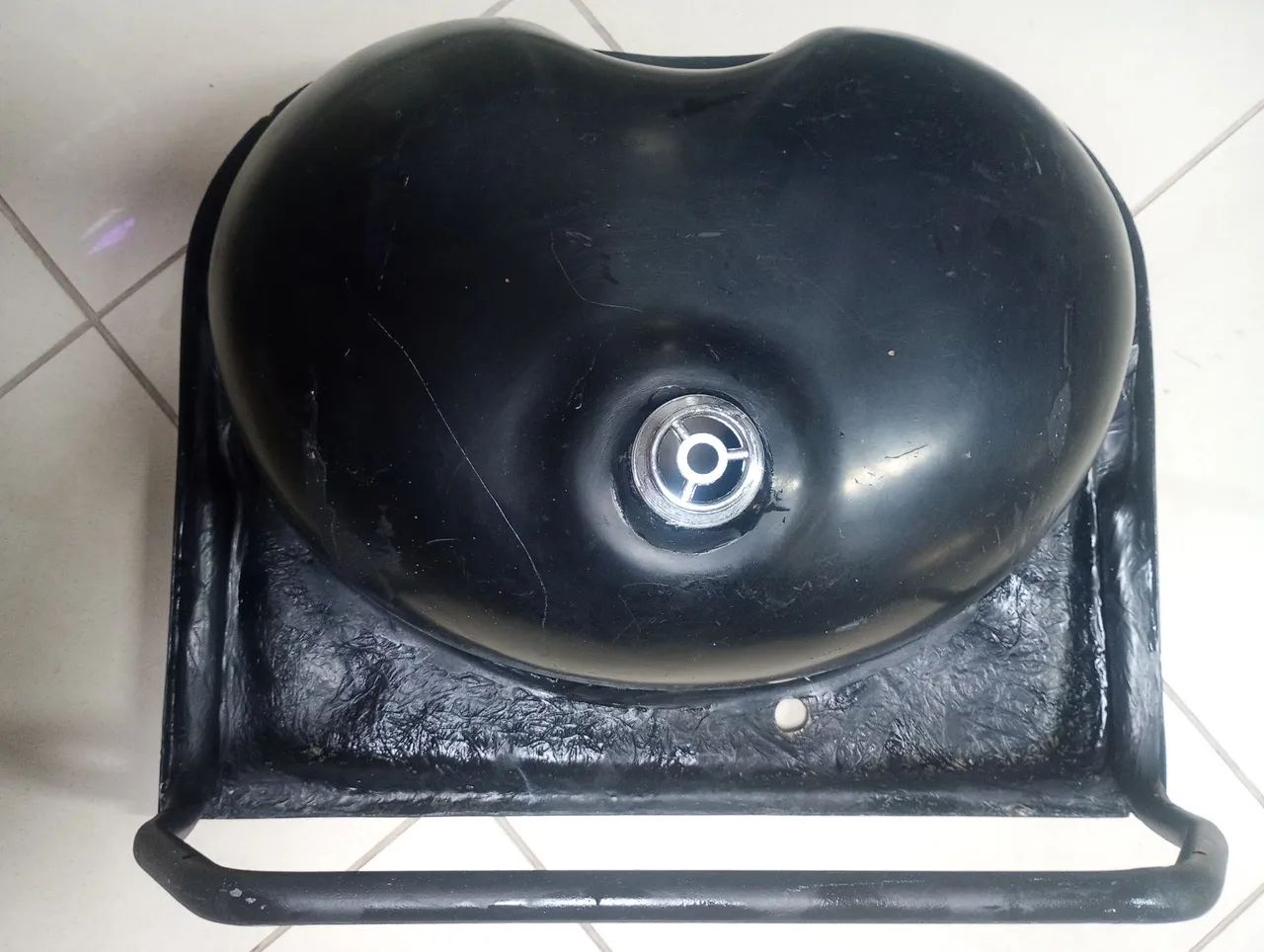 Cadeira de BarbeiroTakara Belmont (couro) - Foto 6