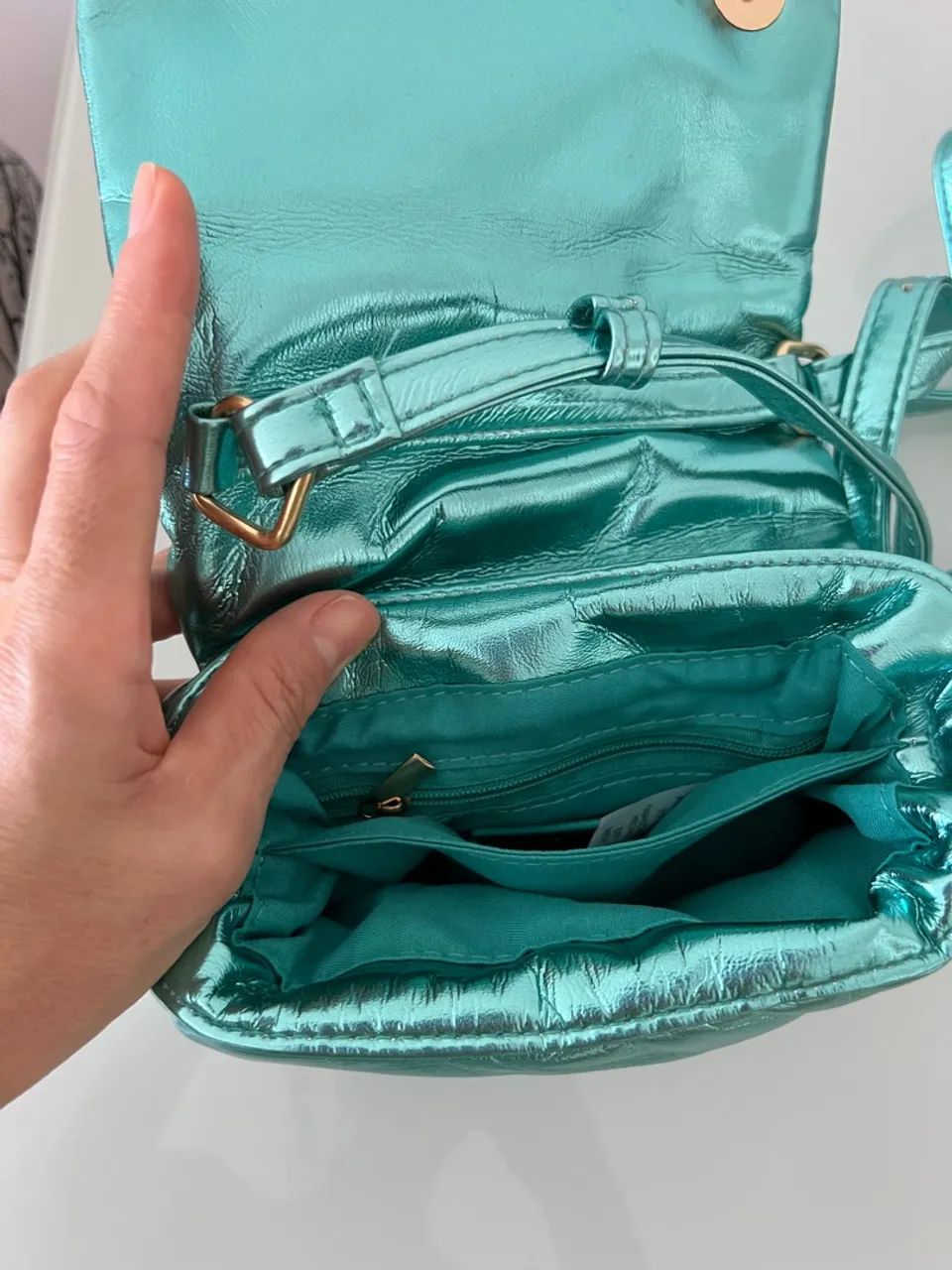 Bolsa feminina de ombro verde metalizada - Foto 2