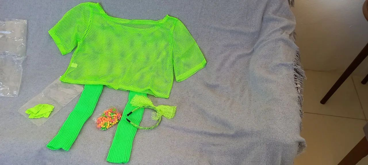 Roupa anos 90 nova - Foto 2