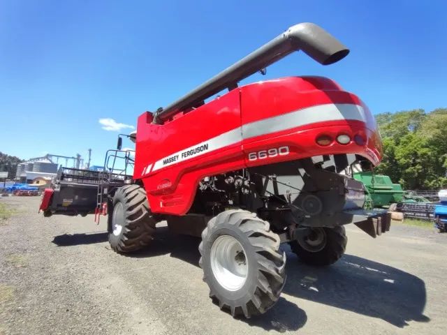 Colheitadeira Massey Ferguson - Mf6690. Fabricação 2016 - Foto 2