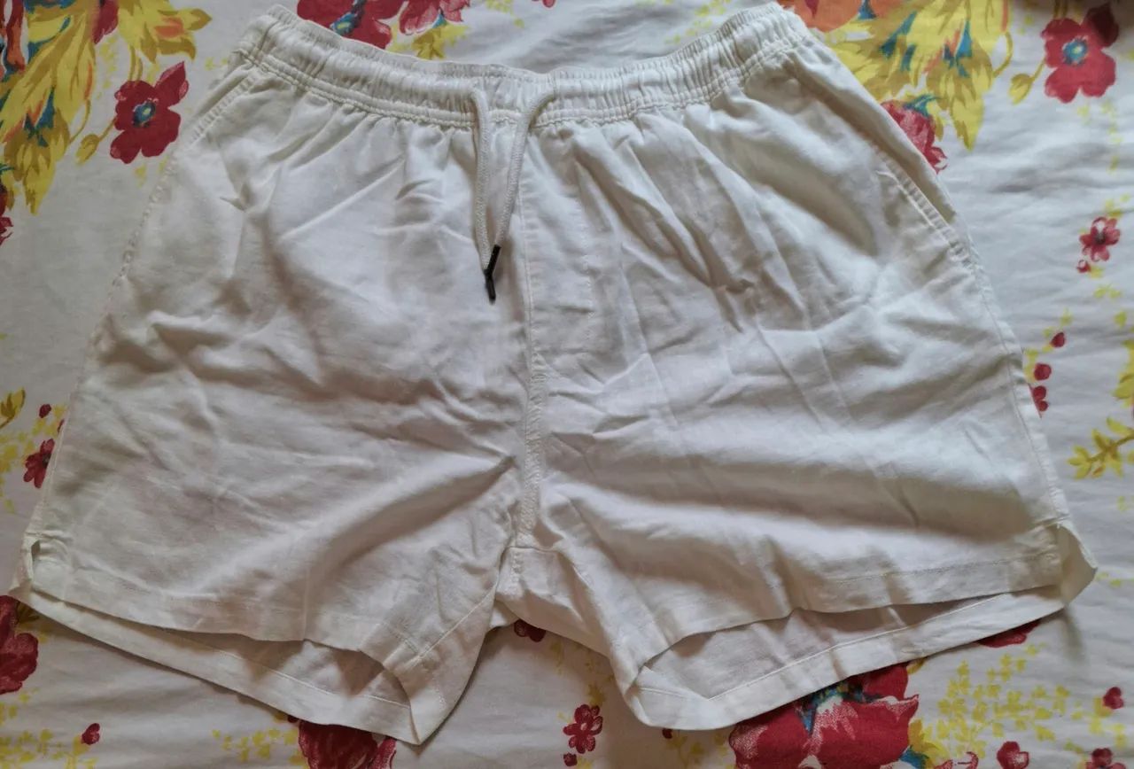 Shorts de linho branco- tamanho M- nunca usado