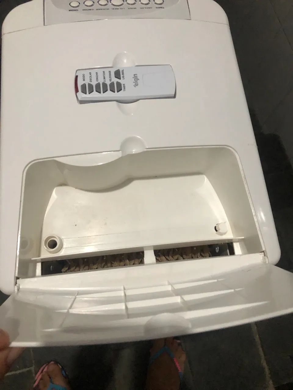 Climatizador portátil Elgin seminovo  - Foto 3