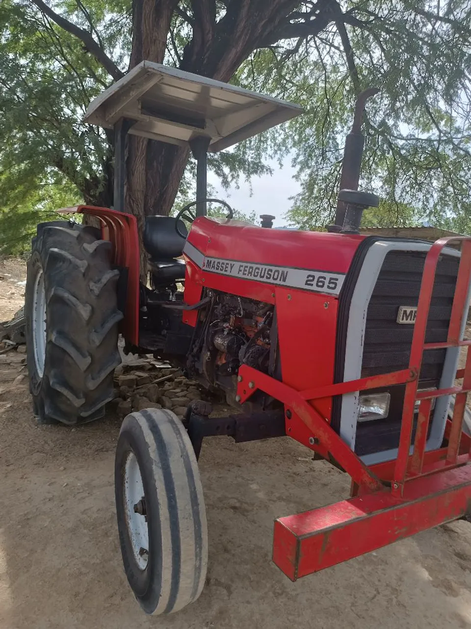 Trator Massey Ferguson 265