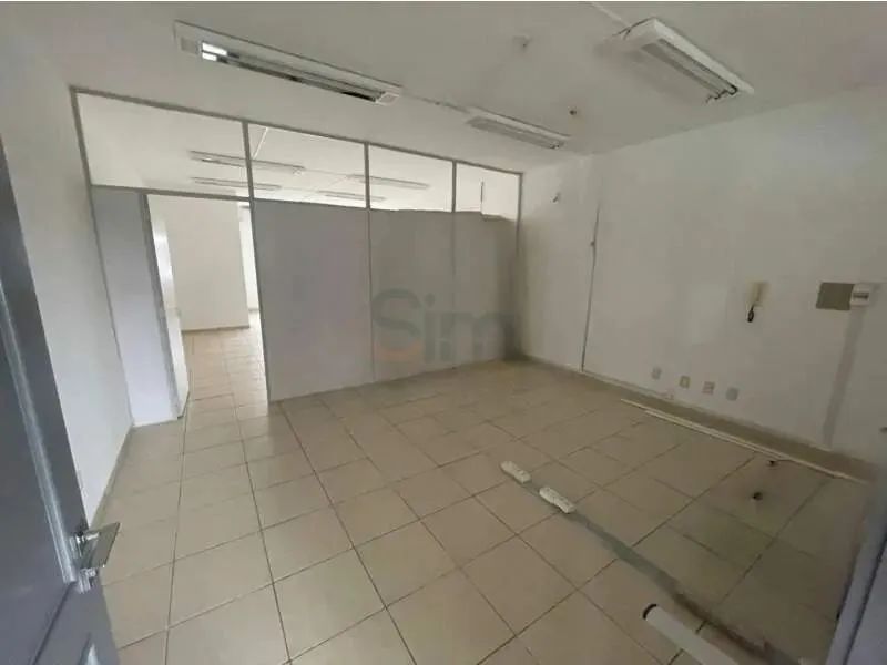 Sala Comercial para Aluguel no Bairro dos Fortes - Foto 2