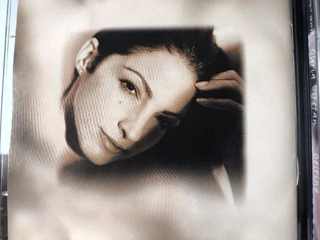 CD Destiny Álbum de Gloria Estefa - Foto 2