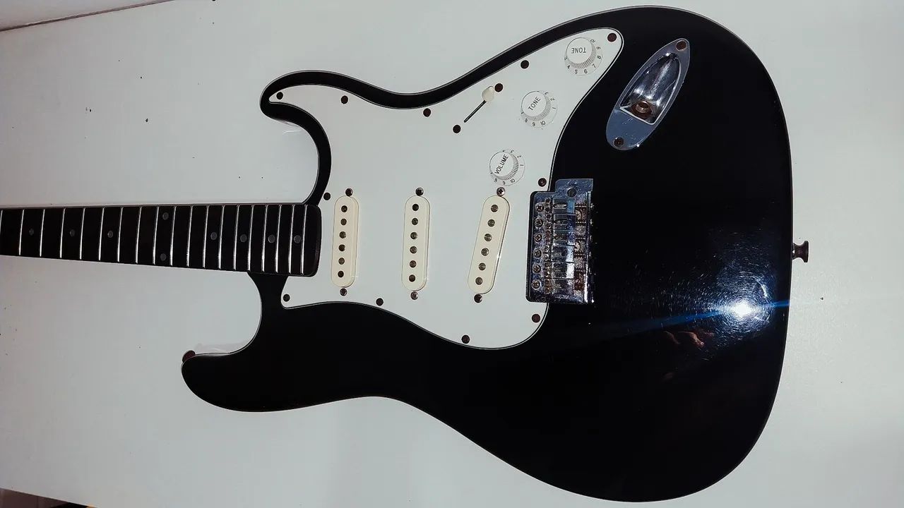 Guitarra Stratocaster Condor Rx20s (com capa)