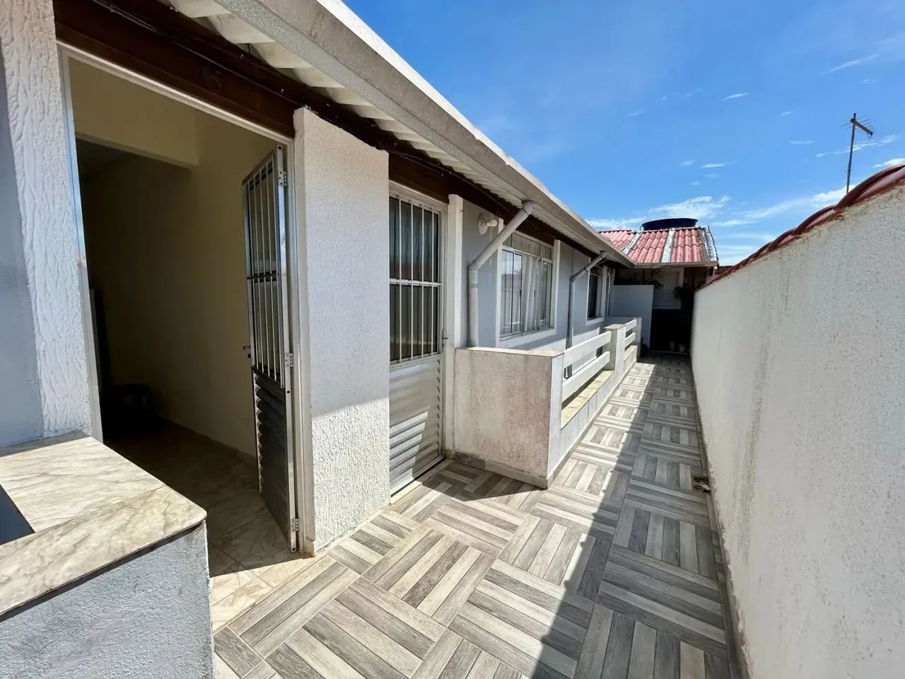 Casa para Venda em Itanhaém, Bopiranga, 1 dormitório, 1 banheiro, 1 vaga