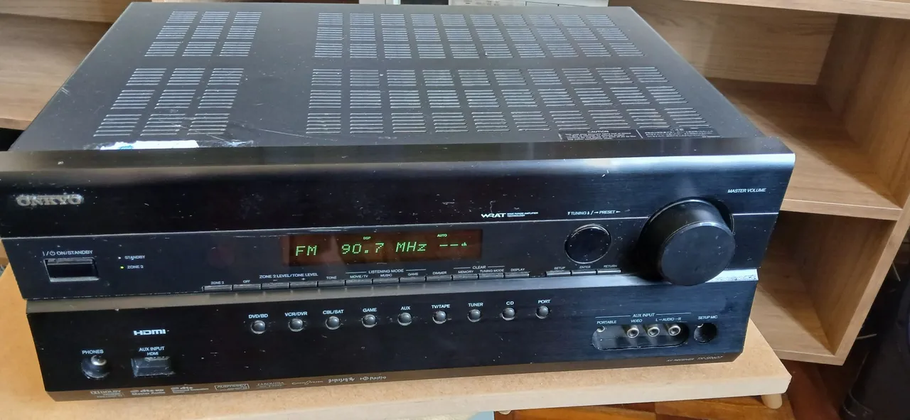 Receiver Onkyo TX-SR607