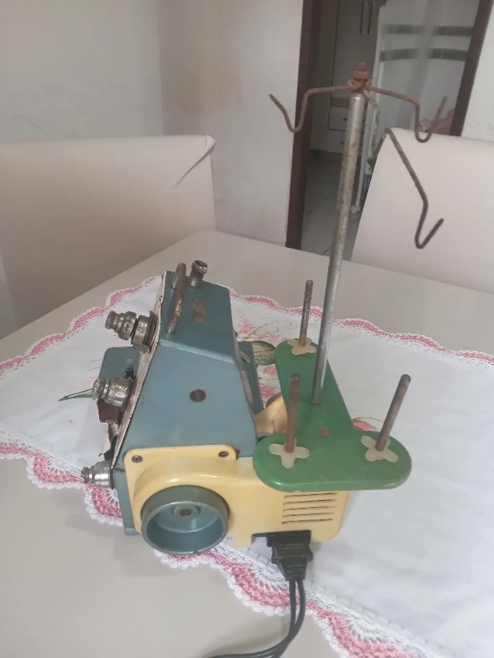 Maquina de costura  - Foto 2