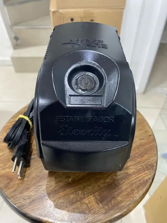 Estabilizador de Voltagem Force Line 127V