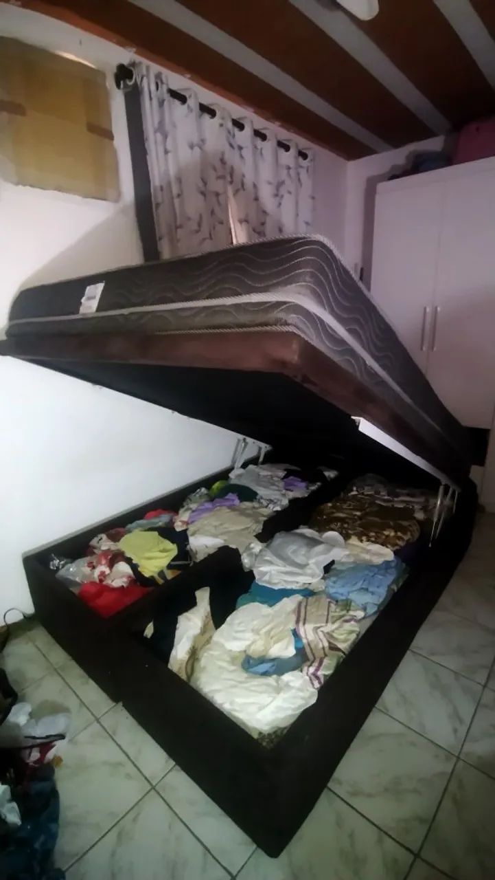 Cama Box com Baú