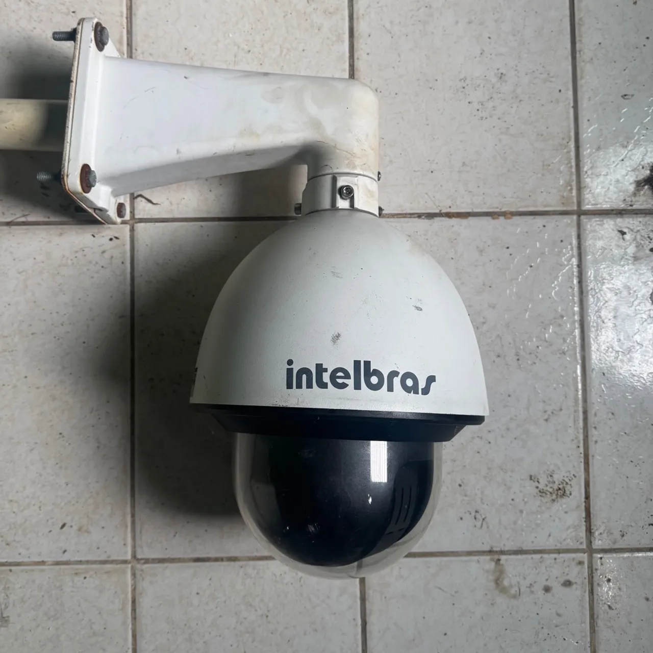 Câmera de Segurança Intelbras Dome