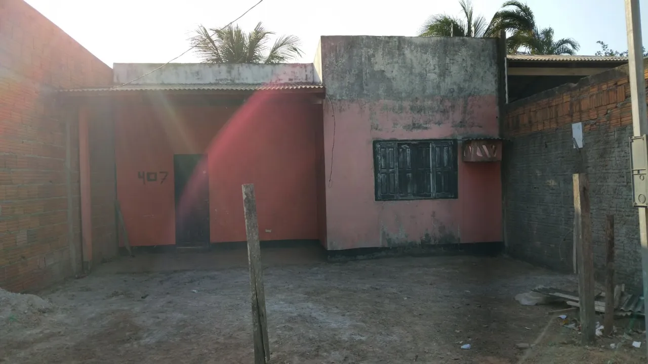 Terreno com uma casa