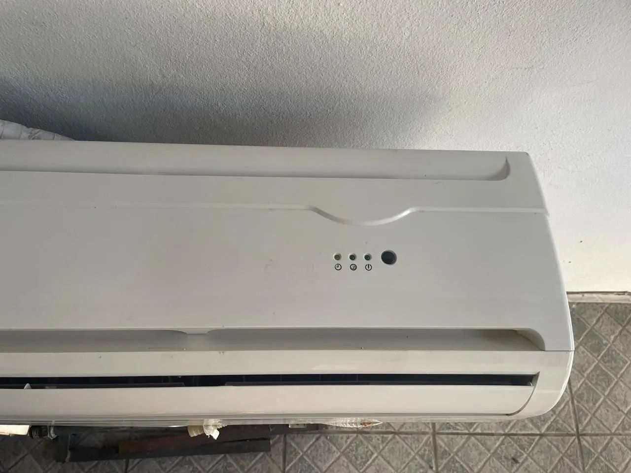  Split  24 mil BTUs Pioneer  - Foto 4