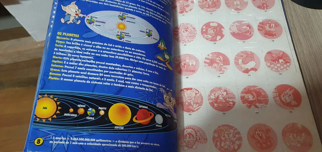 Álbum tazos original elma chips Magic Tazo Tiny Toon Adventures em bom estado Sem os tazos - Foto 6