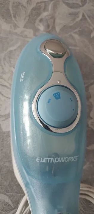 VAPORIZADOR / FERRO DE PASSAR ROUPAS - Foto 2