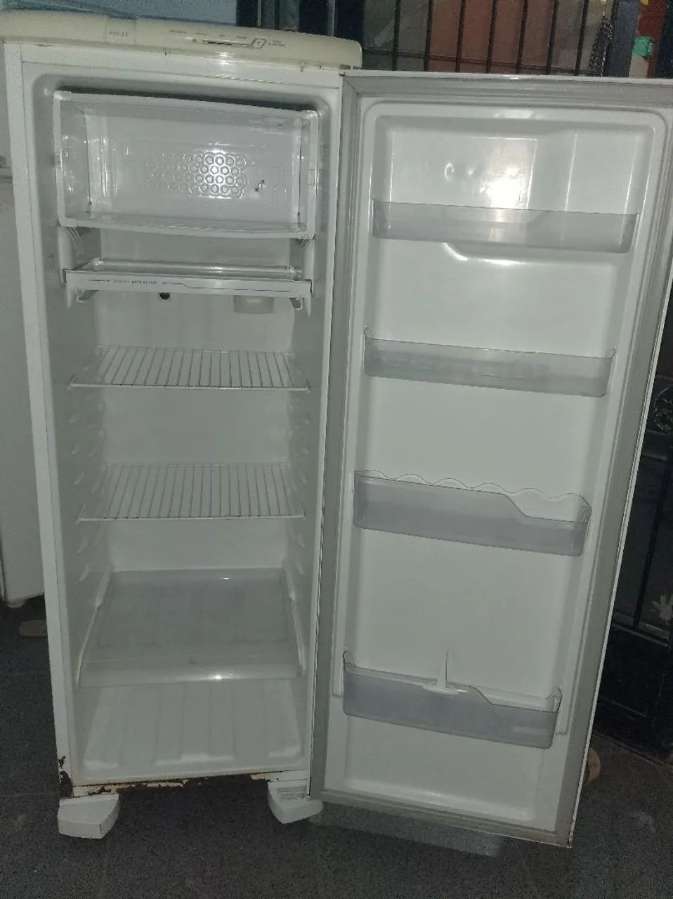 Geladeira Electrolux  - Foto 5
