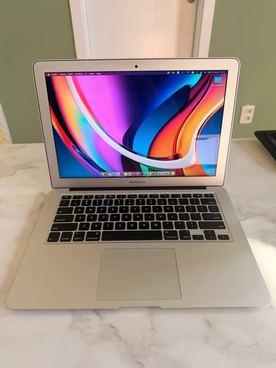 MacBook Air 2017 com bateria nova