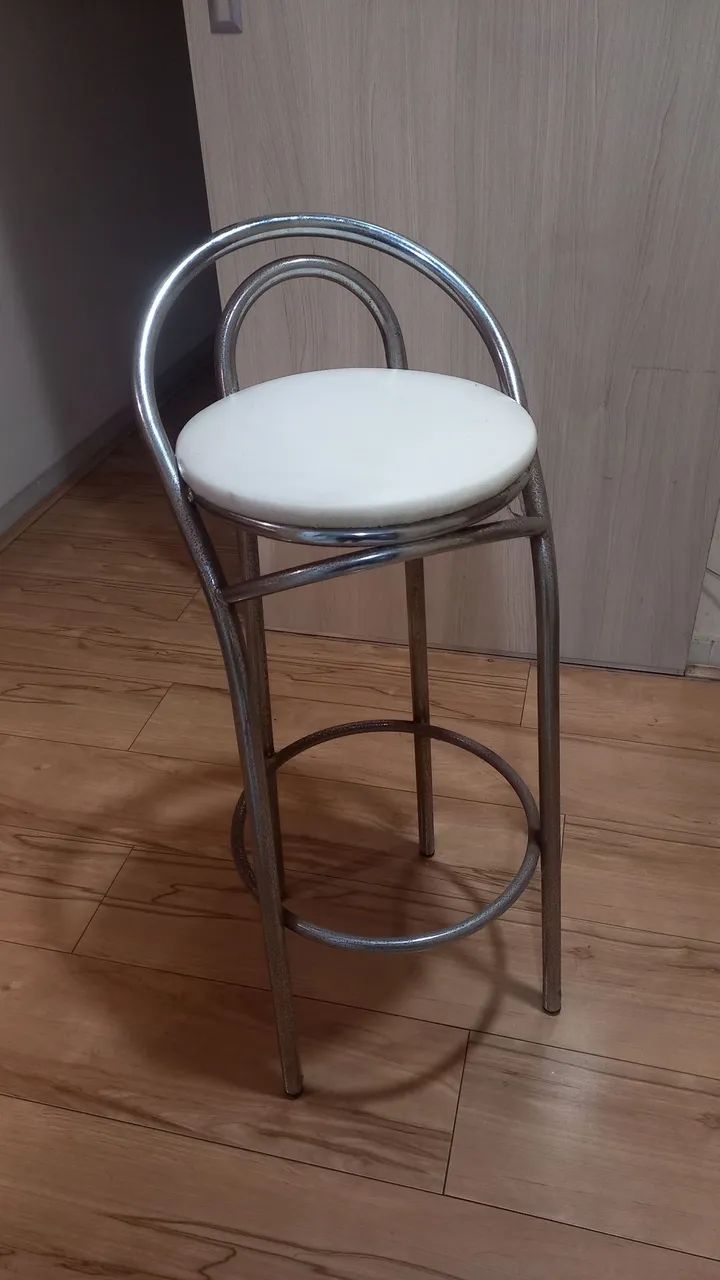 JOGO DE 3 BANQUETAS - Foto 3