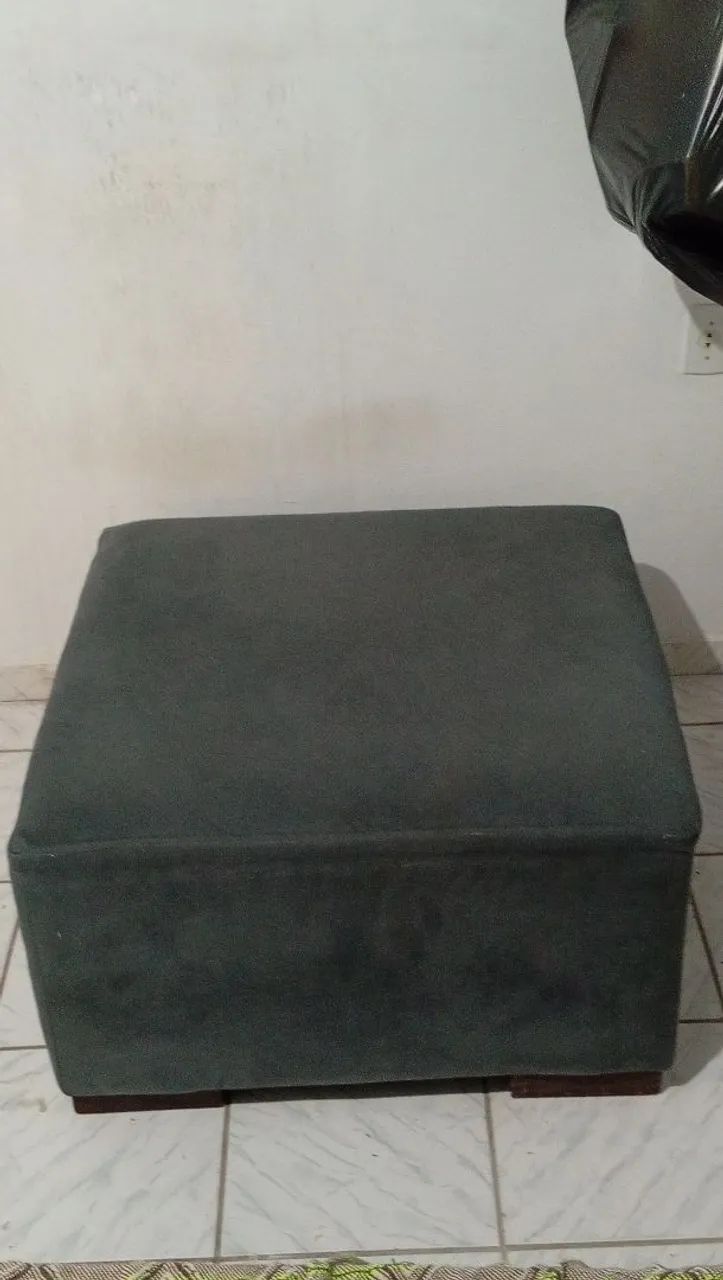 Sofá 2 lugares e Puff - Foto 2