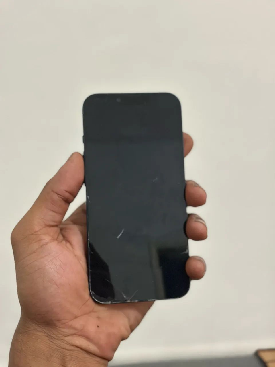 iPhone 13 pra sair hoje.