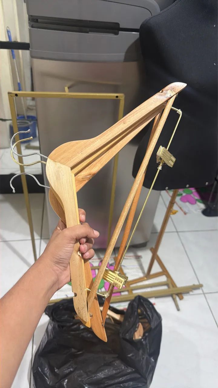Vendo maniquin e arara - Foto 4