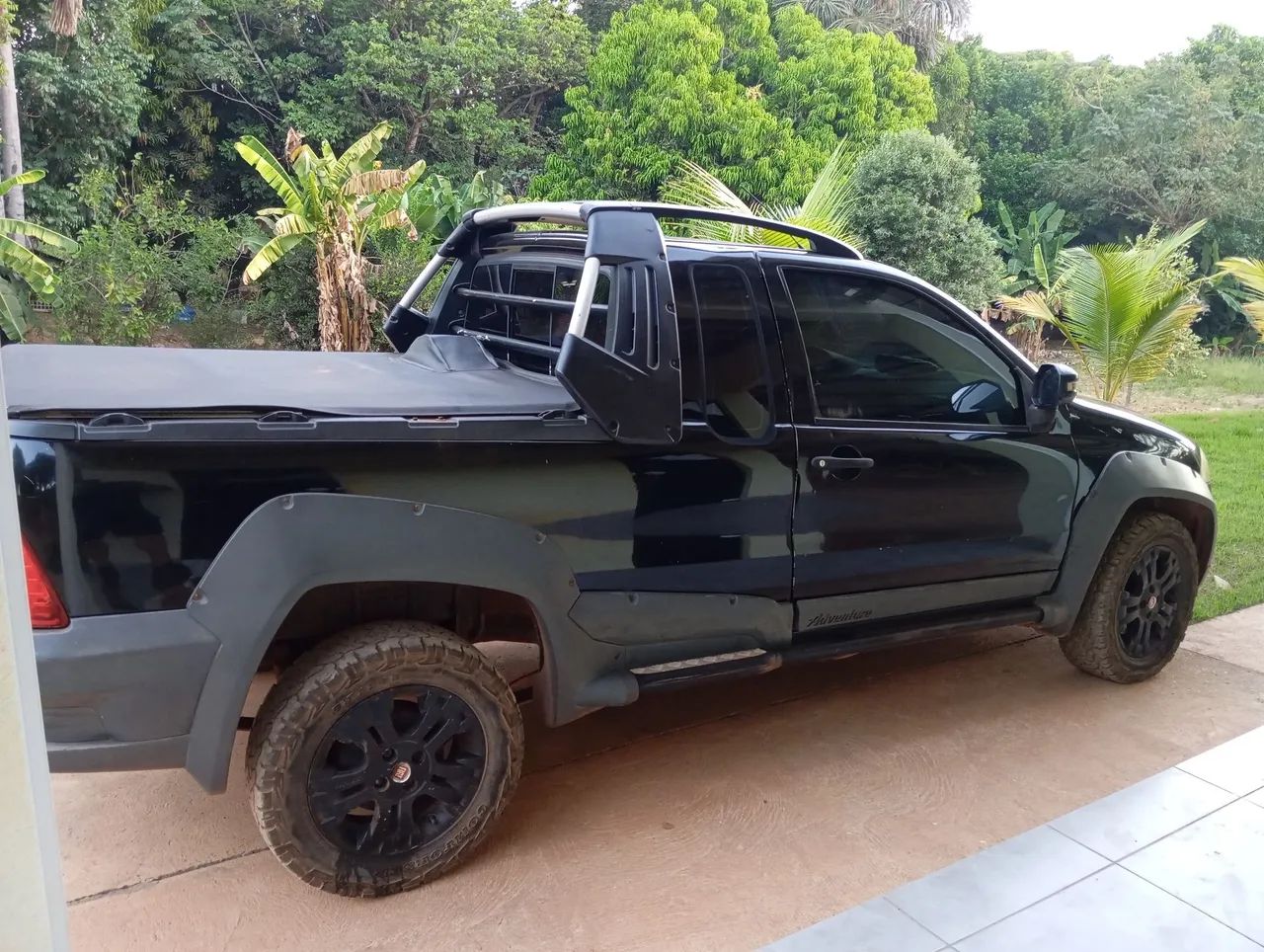 Fiat Strada Adventure 1.8/ 1.8 Locker Flex CE 2012 - Foto 2