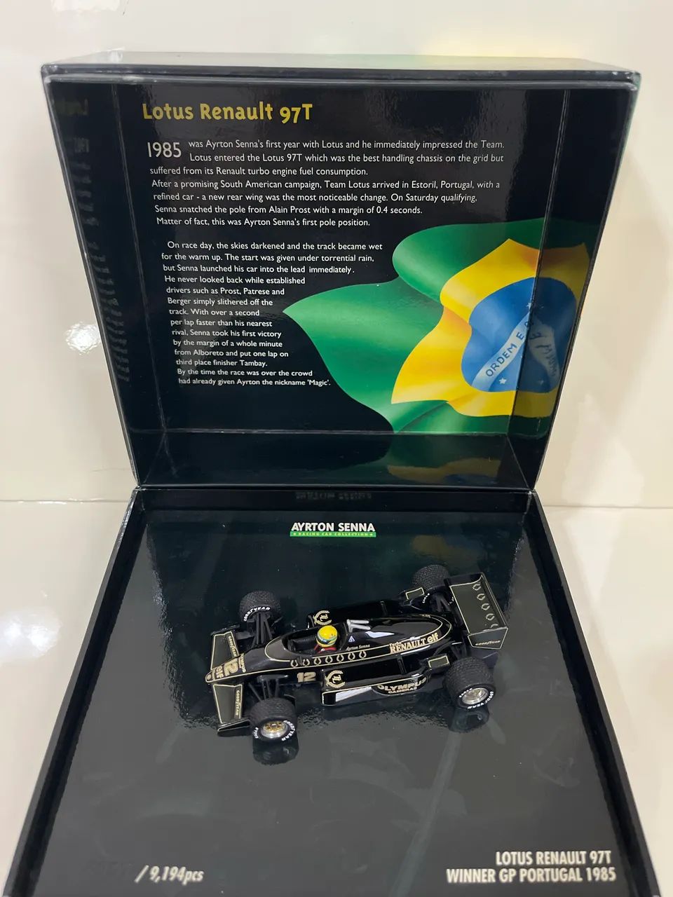 Ayrton Senna Fórmula 1 1:43 Lotus Renault 97T Winner GP Portugal