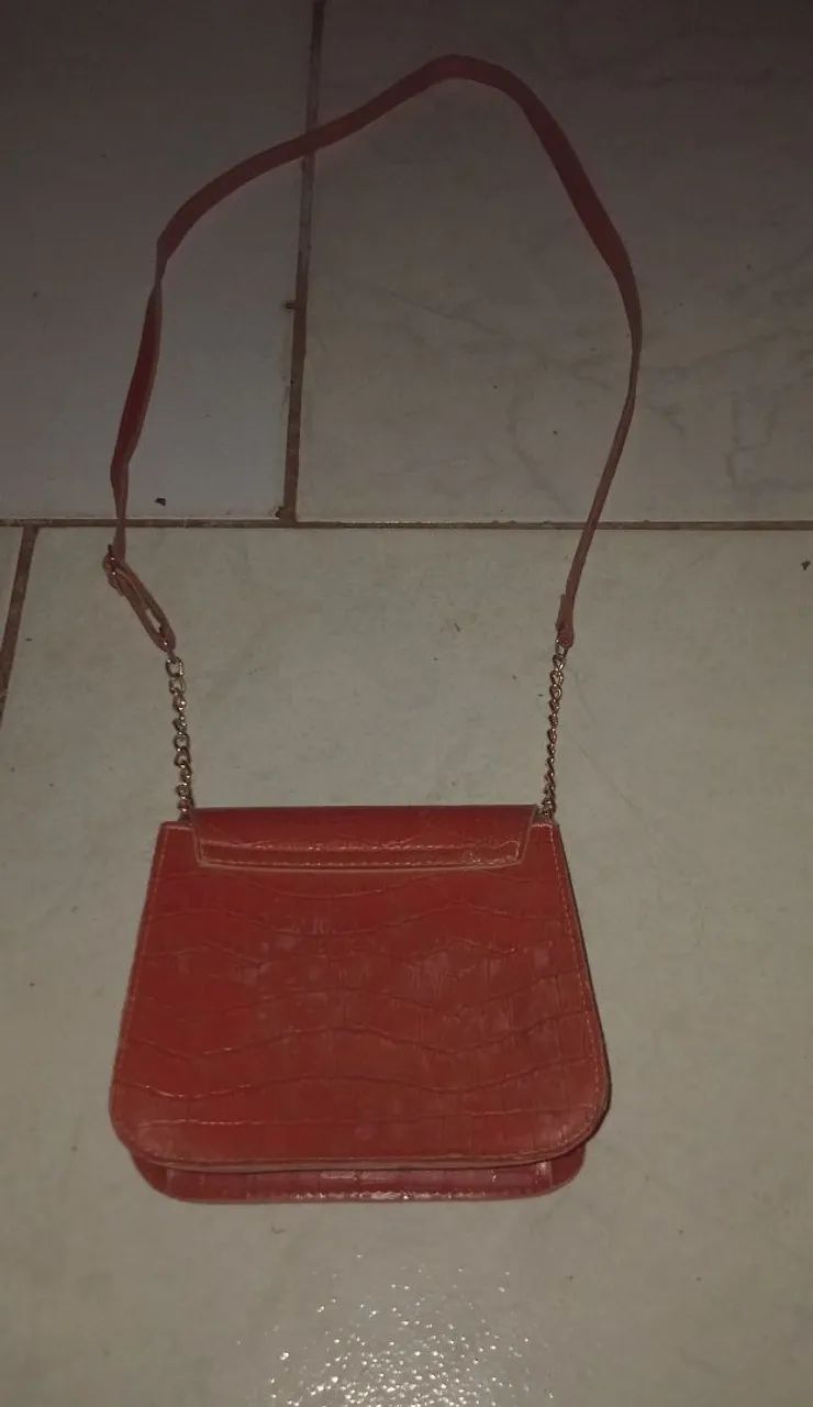 Vendo bolsa de couro  - Foto 4