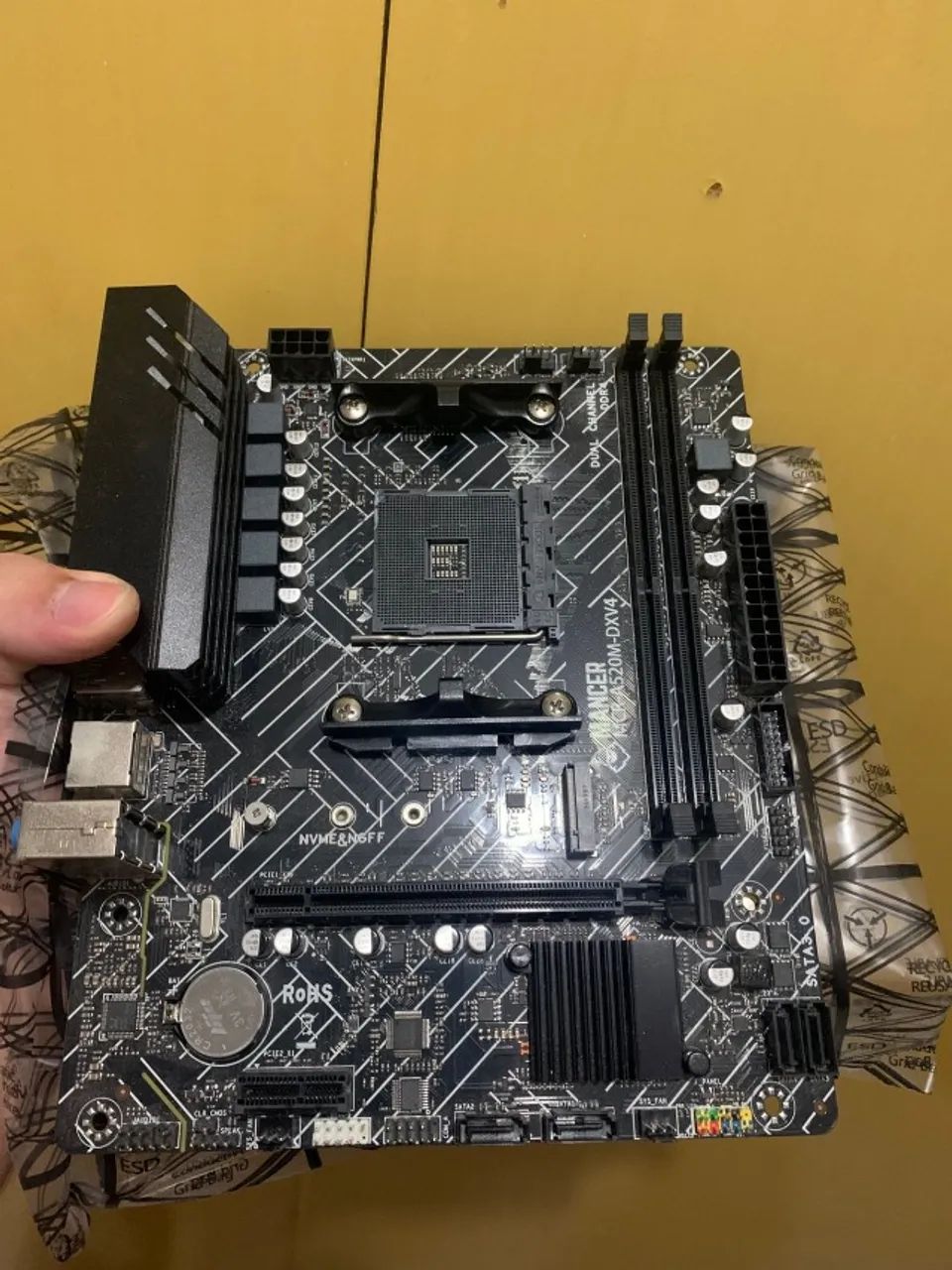 Placa mãe A520M DX, DDR4 - AM4