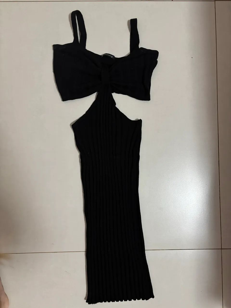 Vestido midi preto de tricot - Foto 5