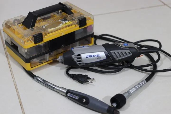 Microrretífica Dremel 4000 + Eixo Flexível + Maleta com Kit de Acessórios - Foto 3