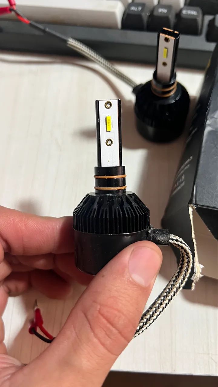 Kit Lâmpadas Super LED Code H3 12V 6000K - Foto 2