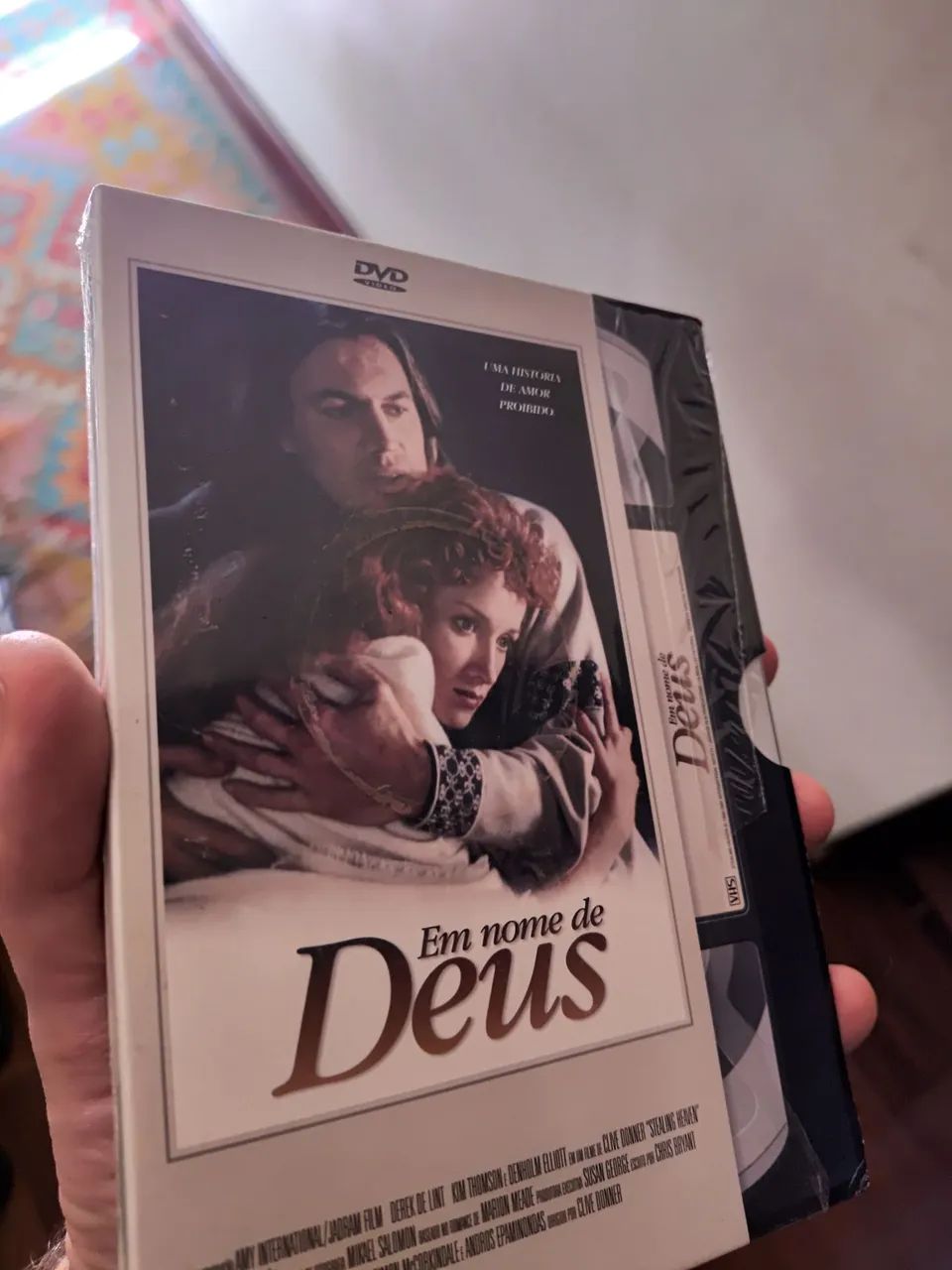 Dvd em nome de Deus (novo)
