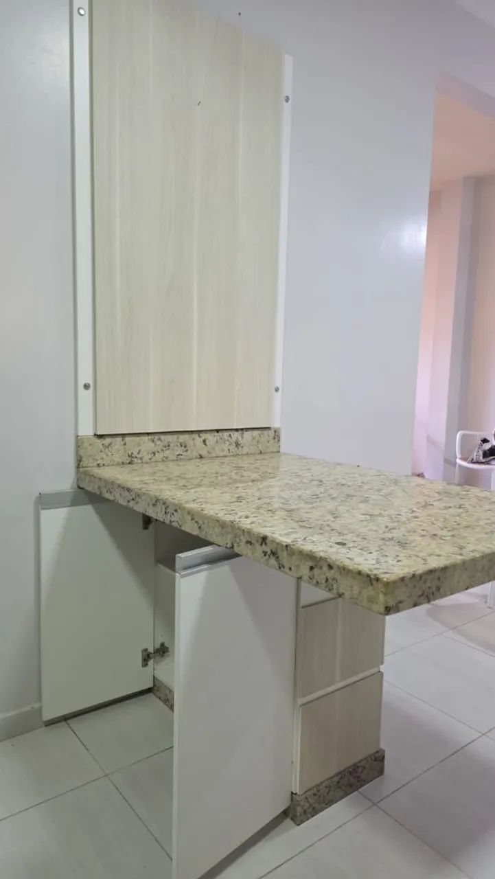 Mesa de mármore 