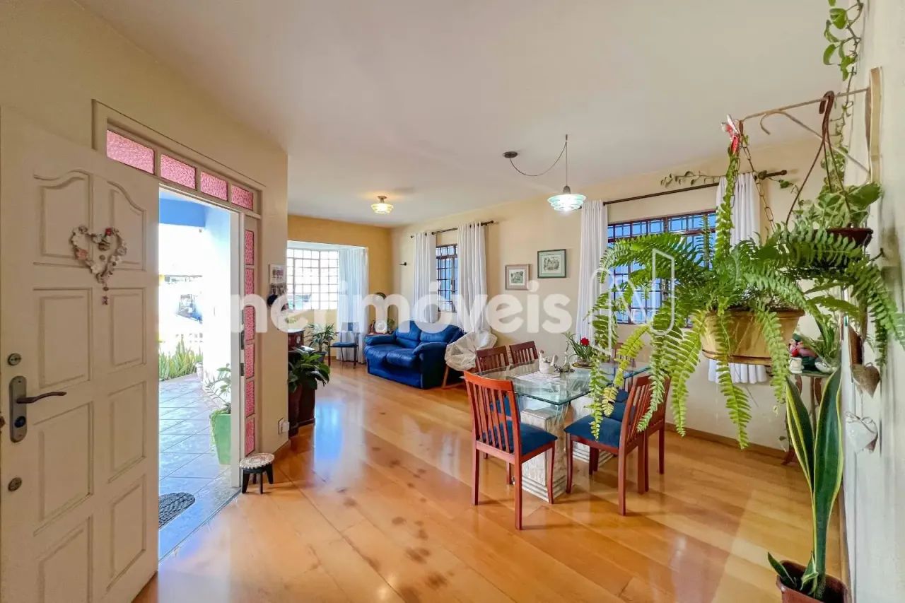Excelente casa com 4 quartos e 160m²; de área construída no São Paulo - Foto 5