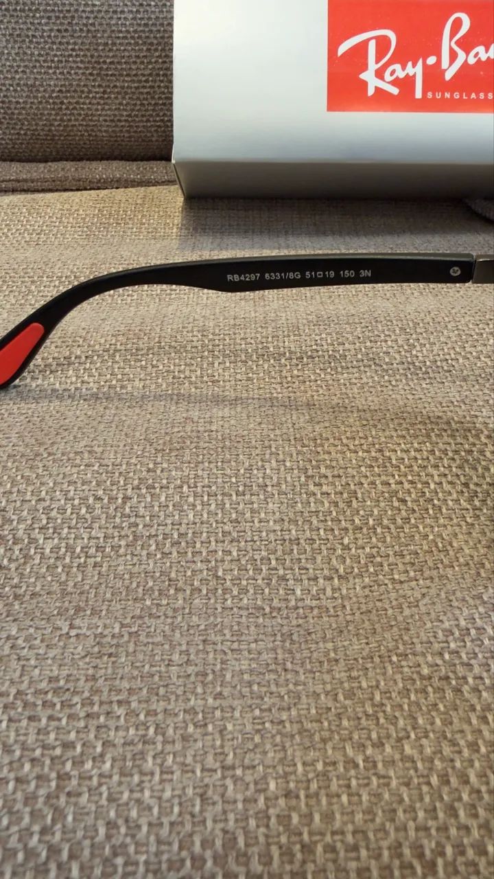 Óculos de sol masculino Ray Ban Ferrari  - Foto 2