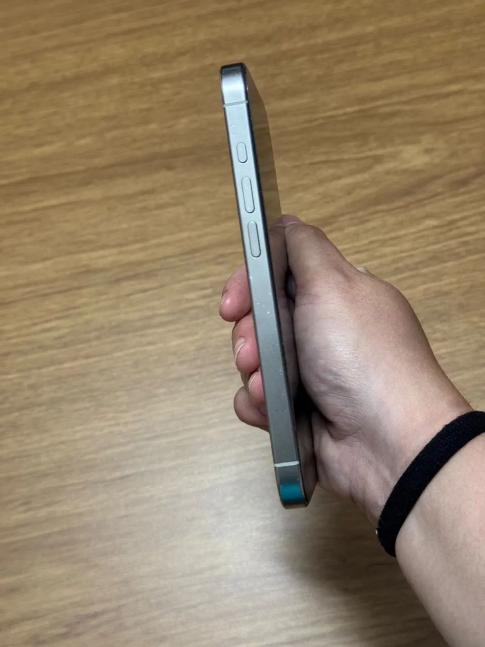iPhone 15 pro - Foto 3